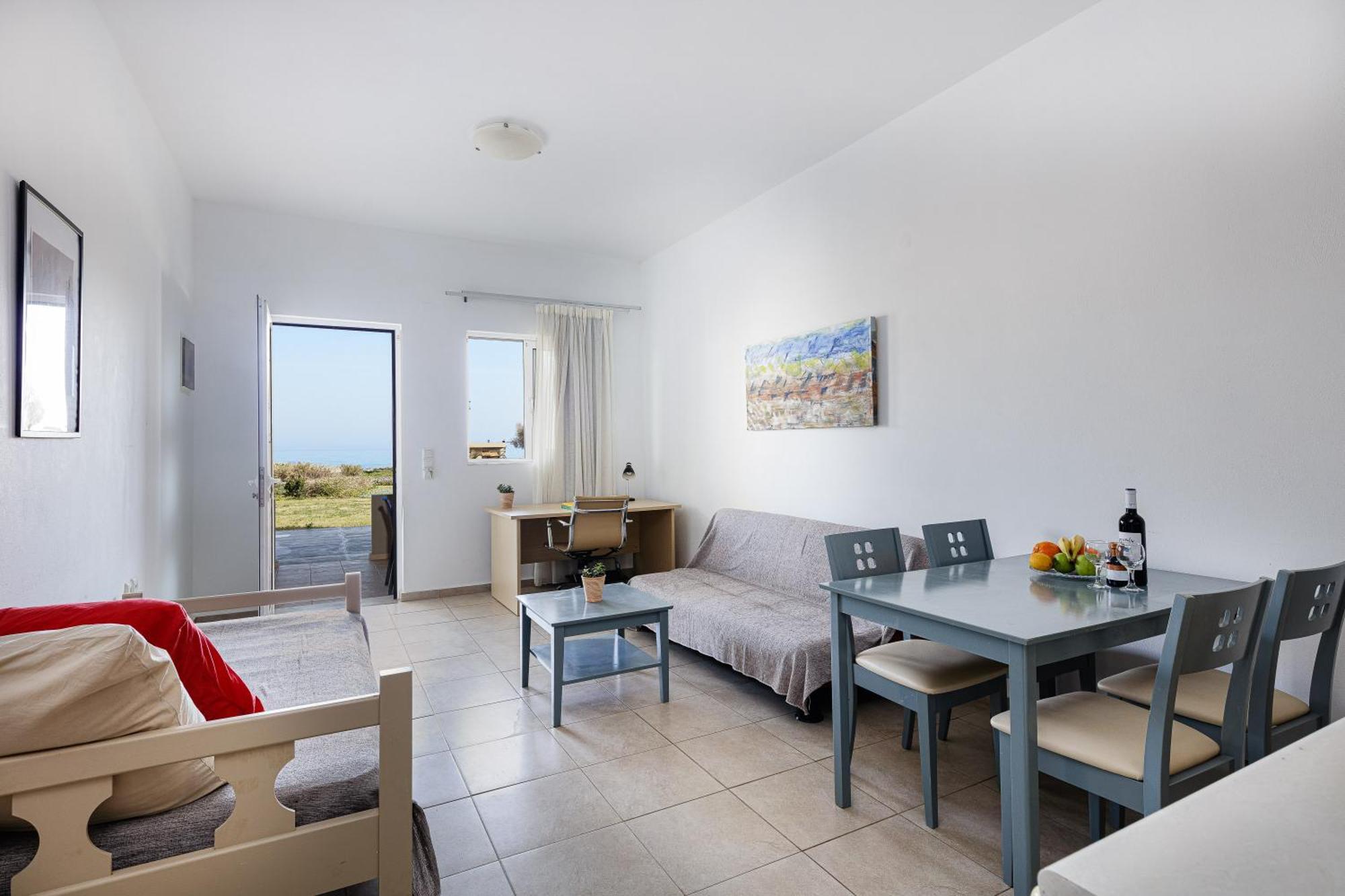 Yiannis Apartments Adelianos Kampos Exterior photo
